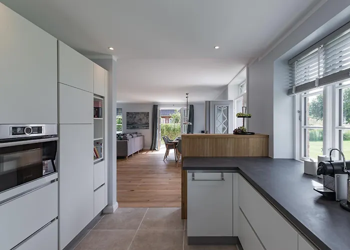 Vakantiehuis West Hus *